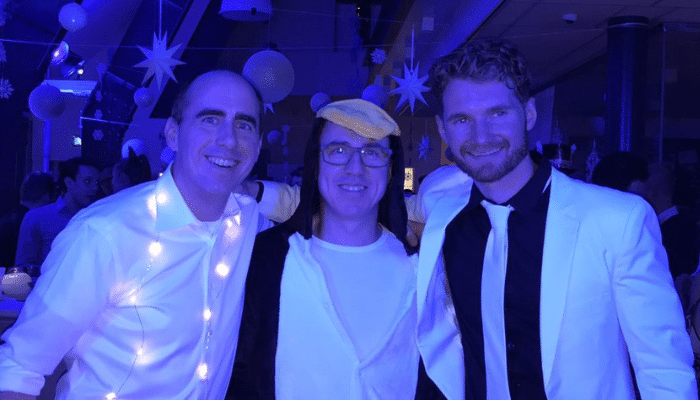 Managementteam van Elari tijdens de kerstborrel
